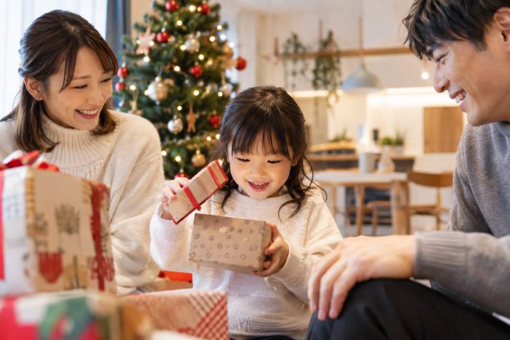 5歳・6歳のクリスマスプレゼントに腕時計。選ばれる理由と色の選び方